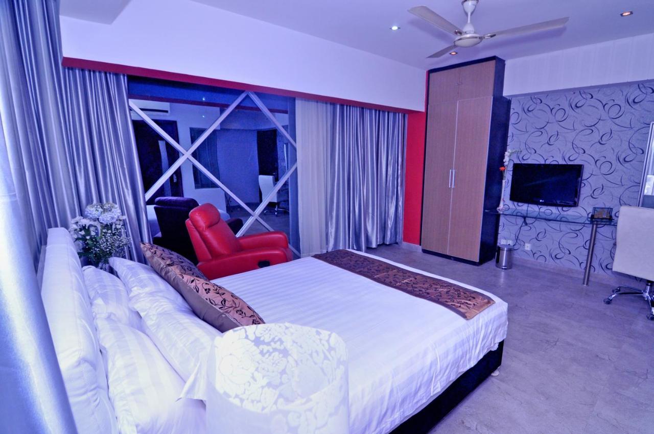 Contemporary Heights Hotel And Apartments Dhaka Rum bild