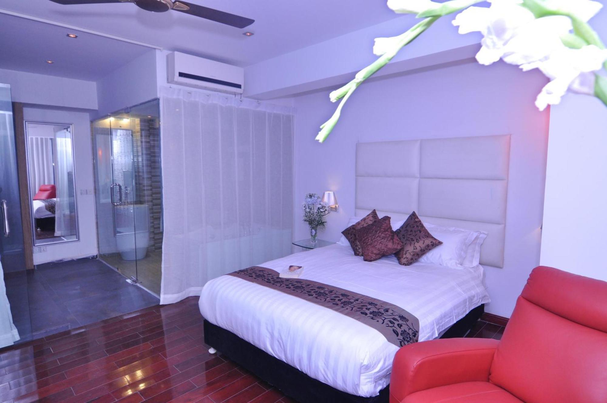 Contemporary Heights Hotel And Apartments Dhaka Rum bild