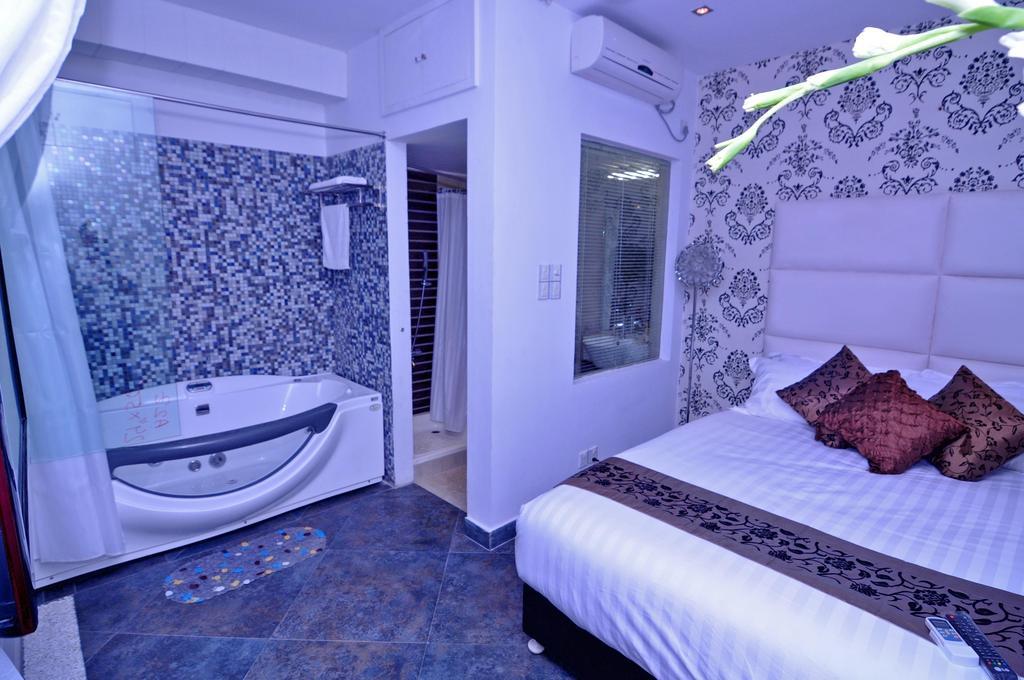 Contemporary Heights Hotel And Apartments Dhaka Rum bild